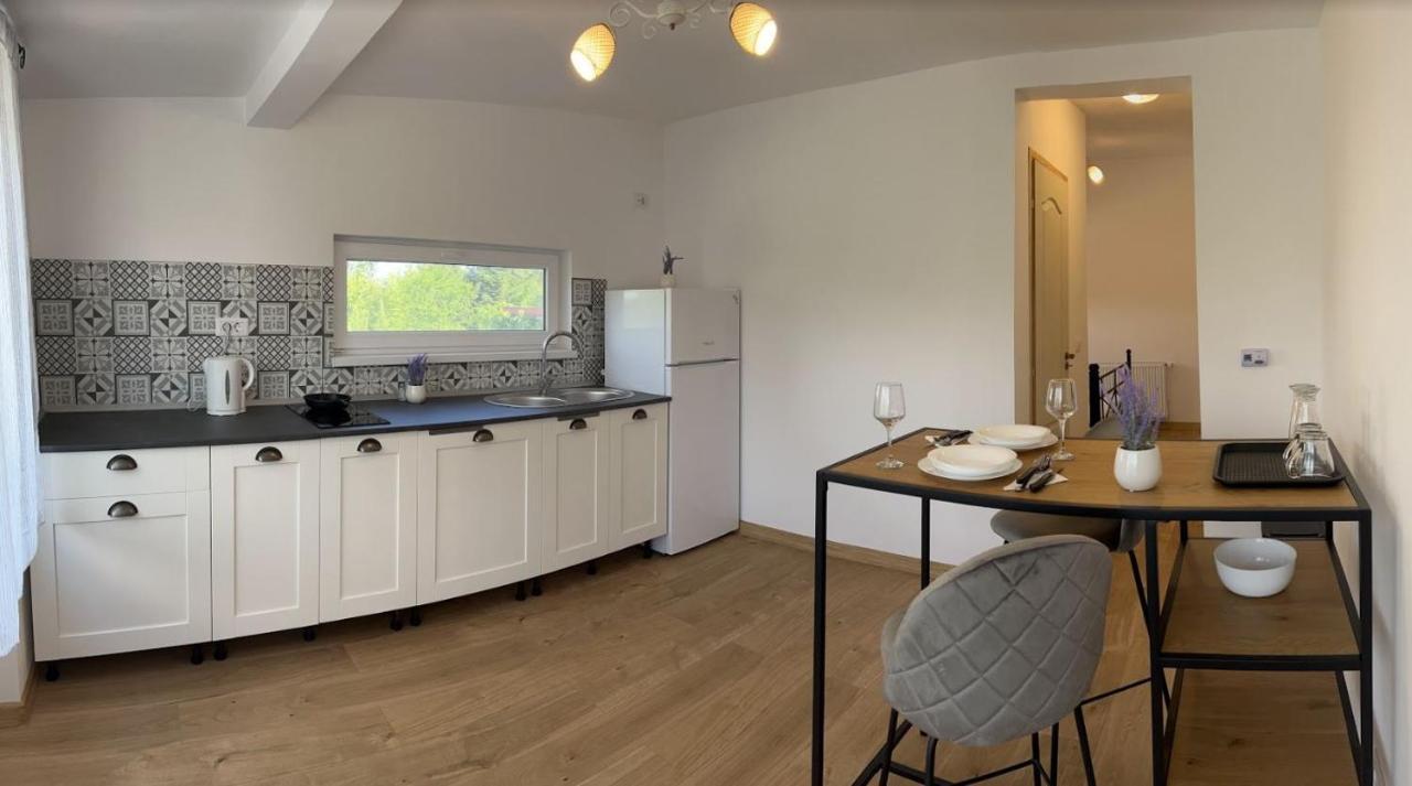 Premont Studios Ghimbav Екстериор снимка